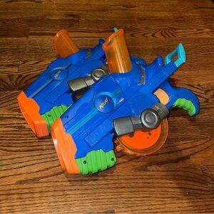 Nerf Buzzsaw, Vibrant Blue and Orange 2 Blasters